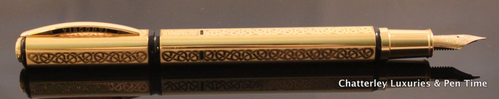 Visconti Solid Gold Metropolis (2)