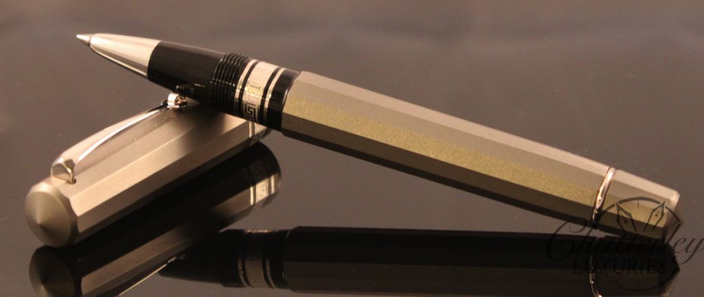 Omas T2 Rollerball pen (4)
