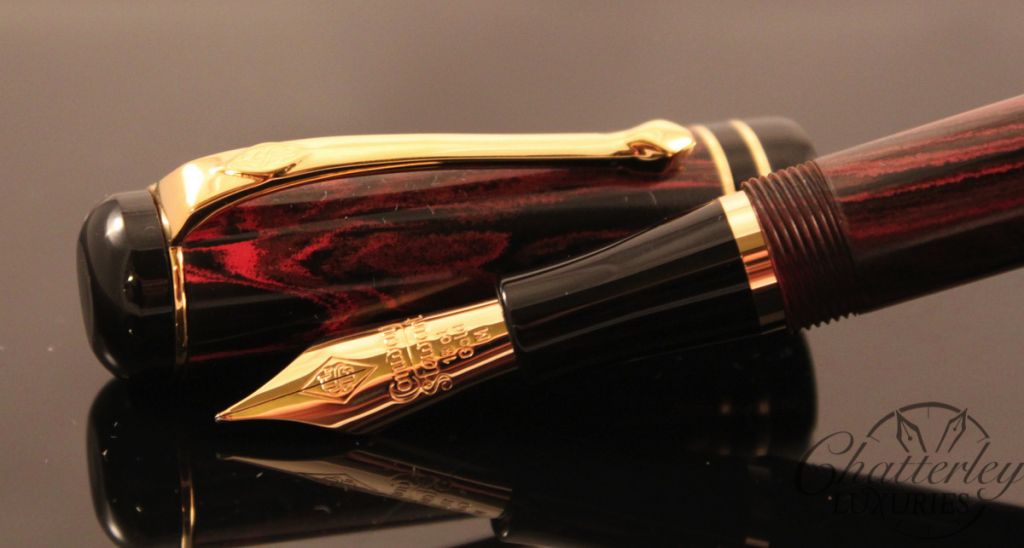 Conway Stewart Red Ripple Wordsworth Ebonite Fountain Pen (2)