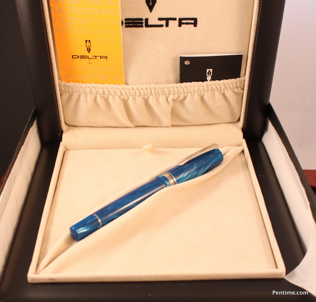 Delta Chatterley Pens Blue Titanio Fountain Pen