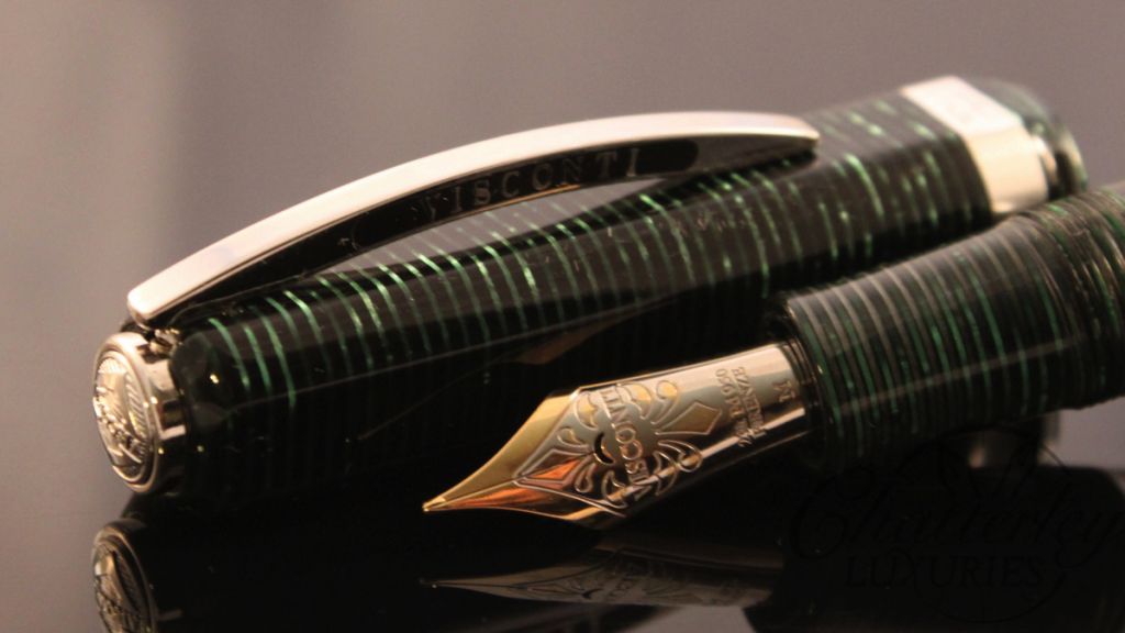 Visconti Wall Street Limited Edition Green Pearl Fountain Pen (1)