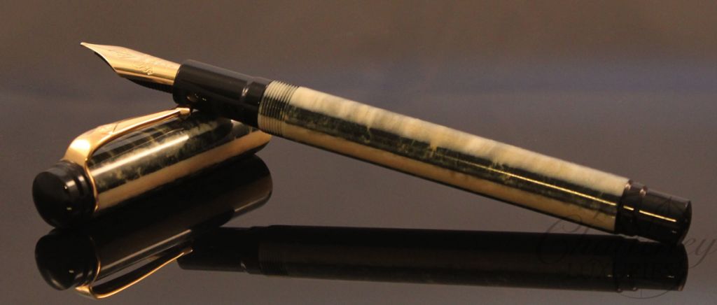 Conway Stewart Capulet Evergreen Fountain Pen