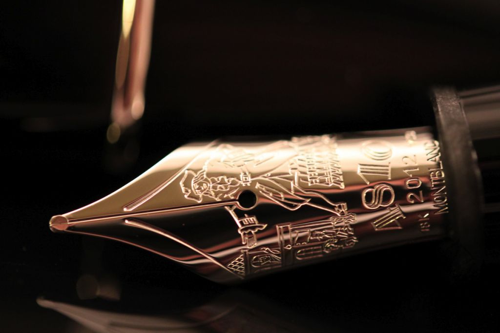 Montblanc Jonathan Swift Writers Edition Fountain Pen-005