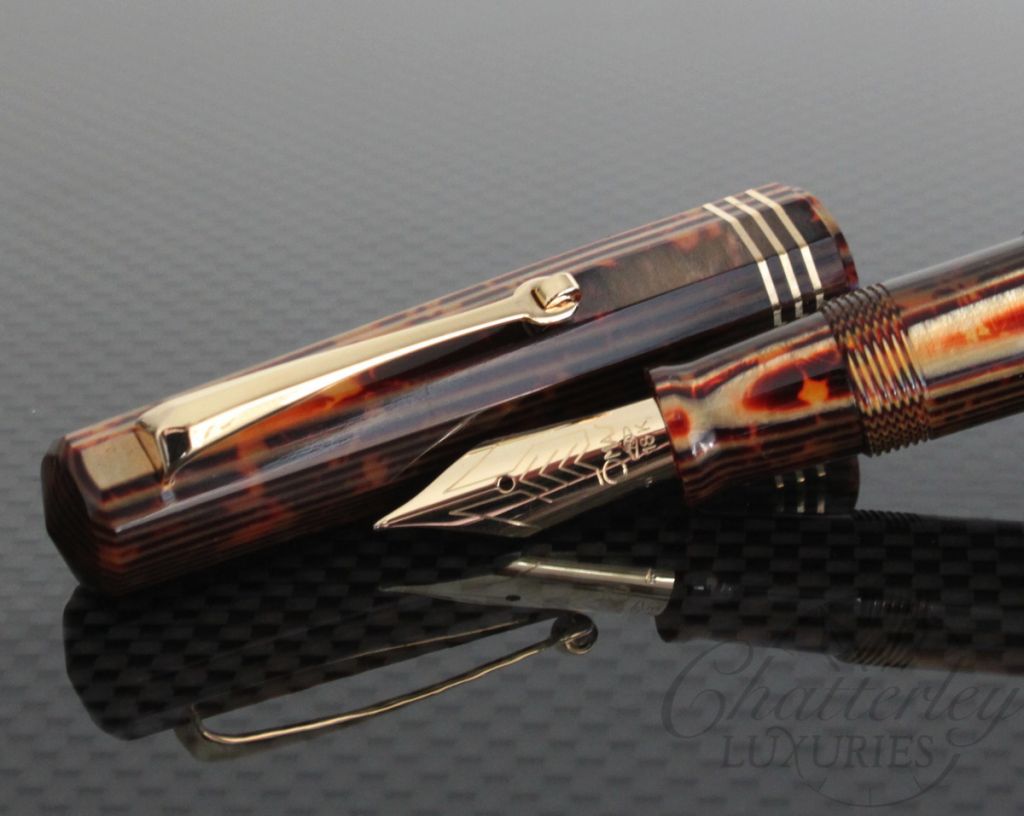 Omas Arco Paragon Gold Trim