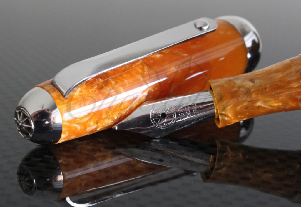 Signum Orione Gold Yellow Steel Iridium Tip Fountain Pen3