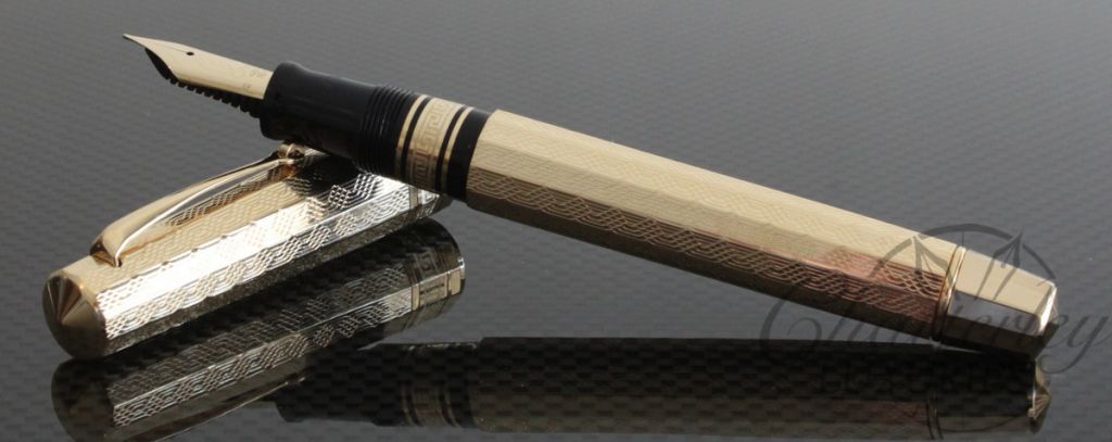 Omas Limited Edition Fountain Pen Old Style Paragon Gold Vermeil Guilloche