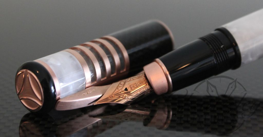 Momo White with Rose Gold