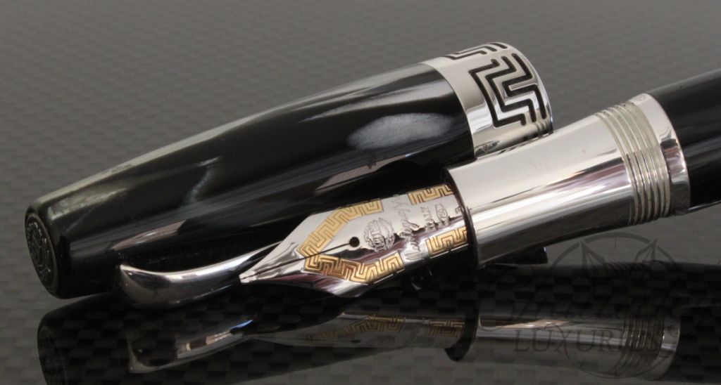 Montegrappa Extra Fountain Pen Black and White3
