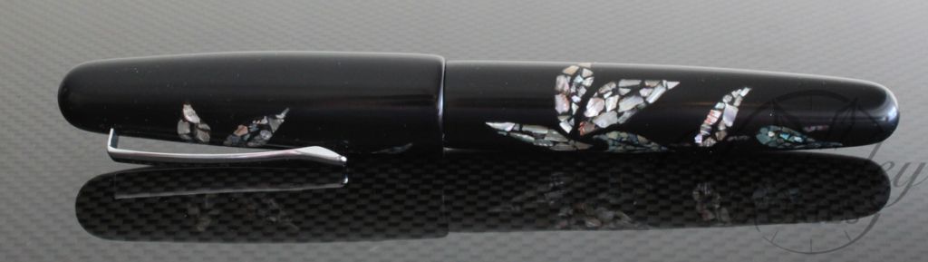 Danitrio Raden Tree Fountain Pen on Takumi