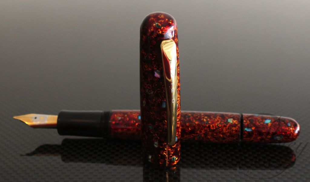 Danitrio Densho Flowers in Bloom Fountain Pen4