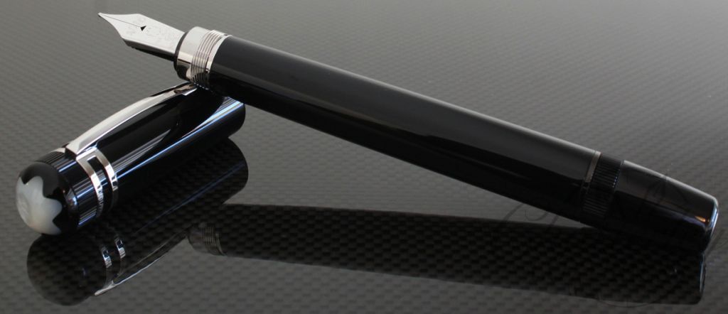 Montblanc Heritage Collection 1914 Limited Edition 1000 Fountain Pen
