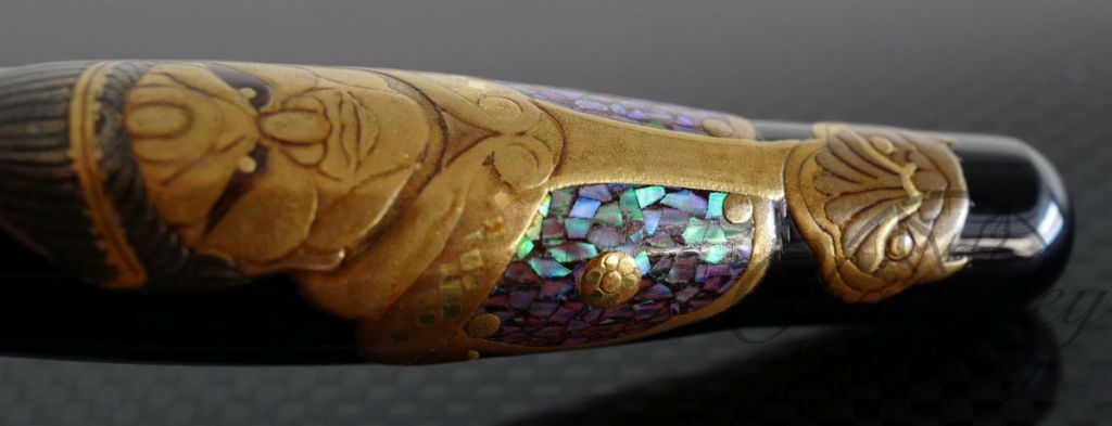 Danitrio Maki-e Urushi Limited Edition Fountain Pen - Tamonten Grand Trio