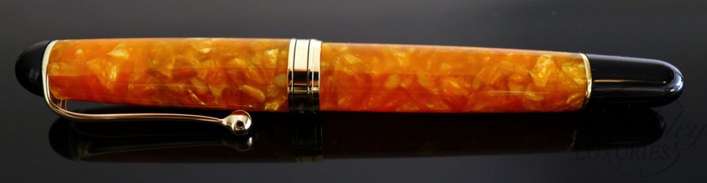 Aurora 88 Sole Limited Edition Fountain Pen