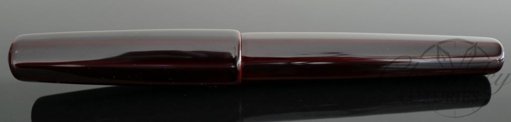 Danitrio Urushi Tame-nuri Shu (Red) on a Hakkaku (Octogon) Fountain Pen