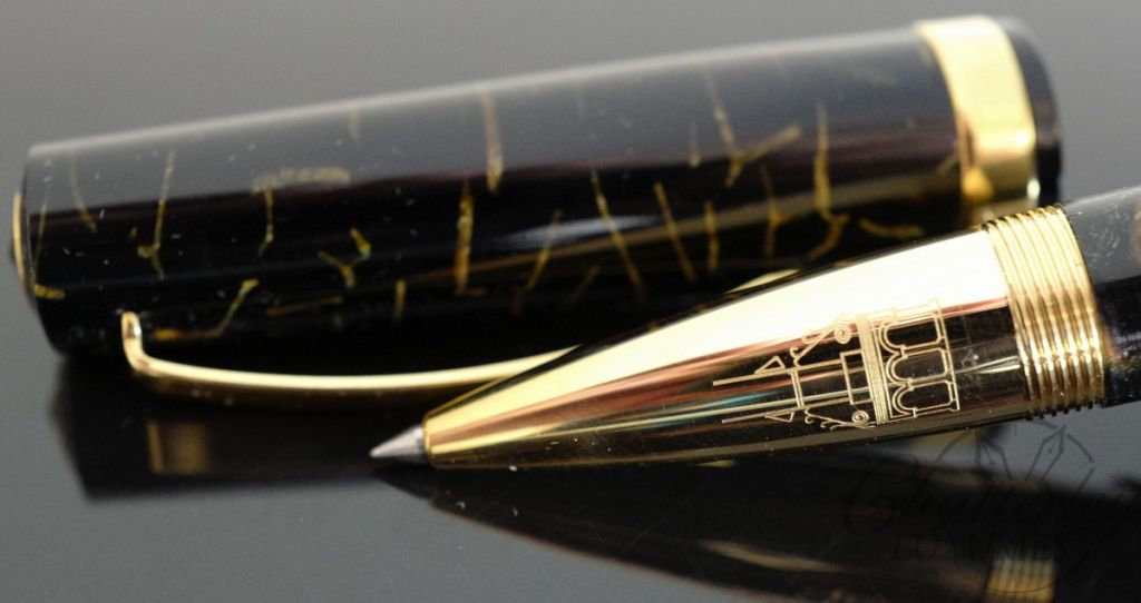 Omas Bologna Black and Gold Celluloid Rollerball