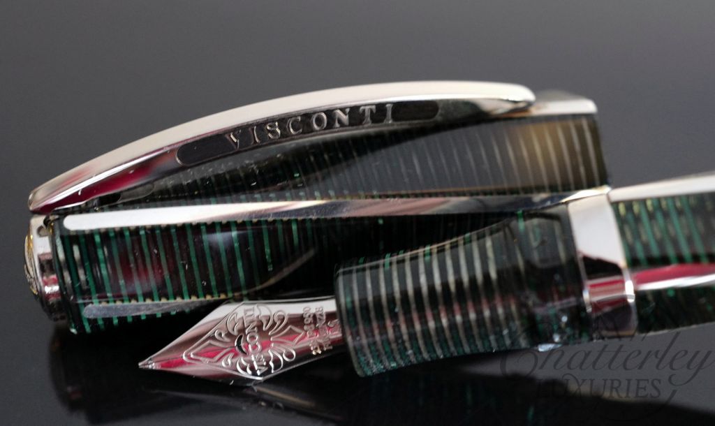 Visconti Divina Midi Metropolitan Fountain Pen - Green