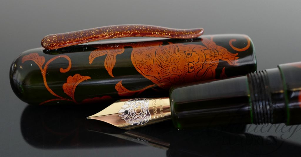 Danitrio Urushi Green Byakudan-nuri Fountain Pen Haku-e Legendary Lion on Takumi with painted clip by Masanori