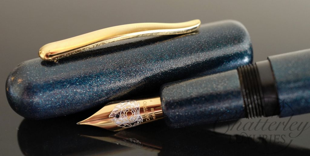 Danitrio Urushi Ishimeji Blue on Takumi Fountain Pen