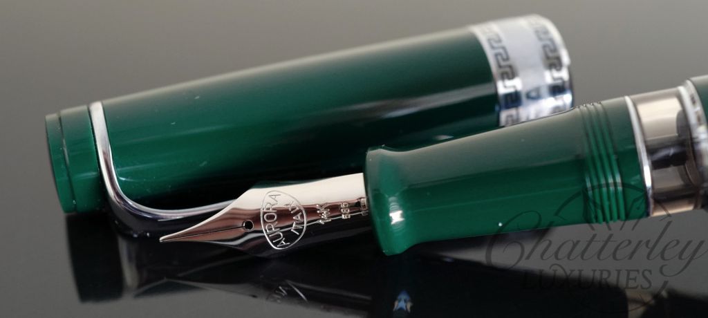 Aurora Optima Green Flex Limited Edition Fountain Pen