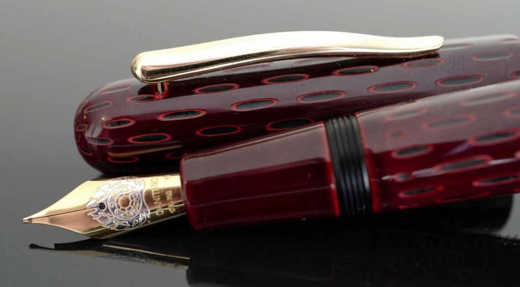 Danitrio Kama-nuri Shu Red on Densho Fountain Pen