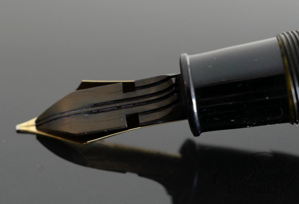 Montblanc 149 Celluloid Silver Rings Flat Feed Fountain Pen - Image 2
