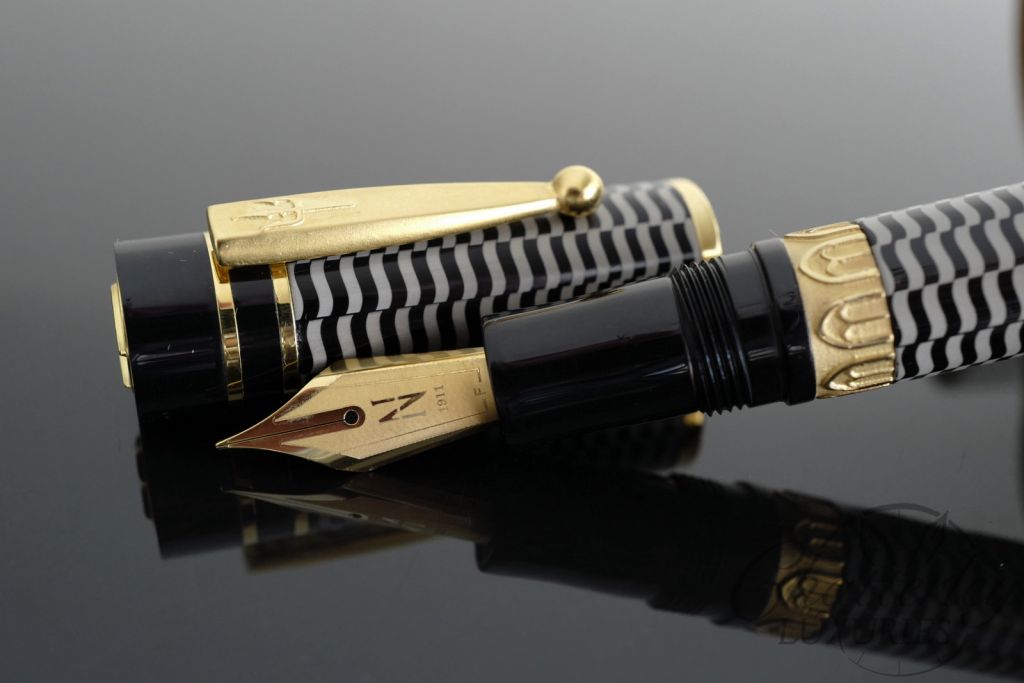Nettuno 1911 Petra Waves Fountain Pen - Image 3
