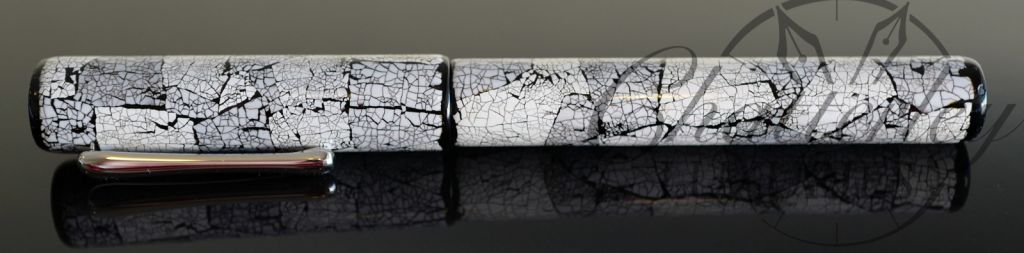 Taccia Limited Edition Reserve Snow Flurry Fountain Pen - Image 4