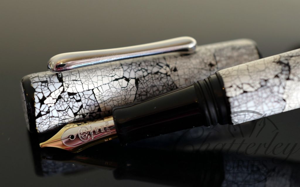 Taccia Limited Edition Reserve Snow Flurry Fountain Pen