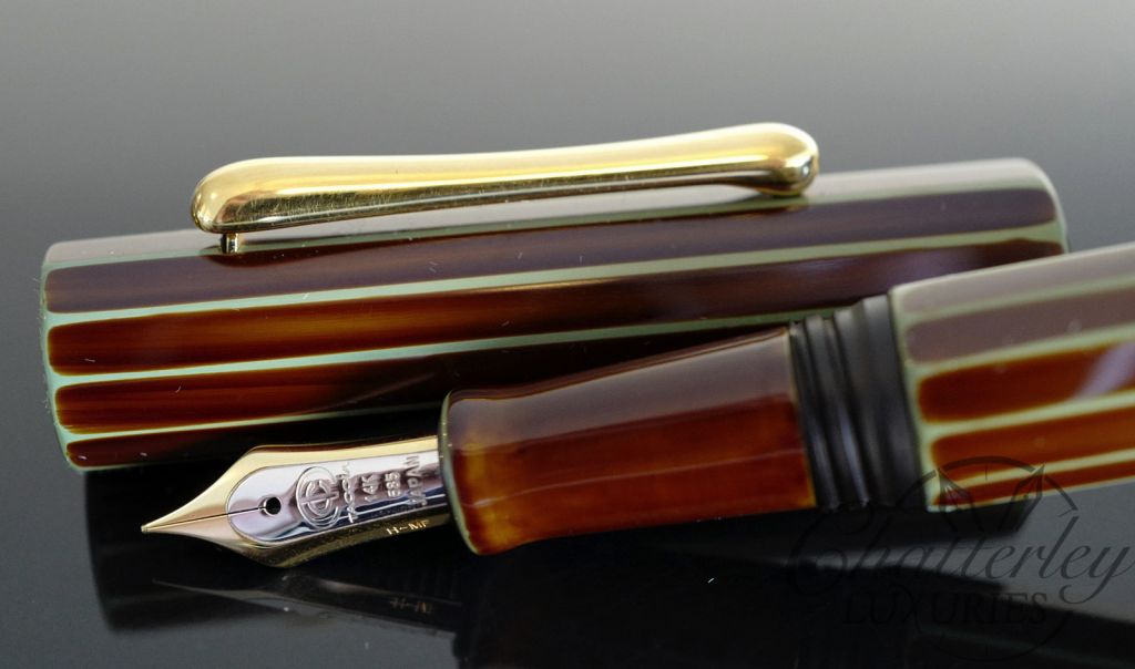 Taccia Kaku-Tate Thin Stripe Money Pine Cone Eucalyptus Limited Edition Fountain Pen