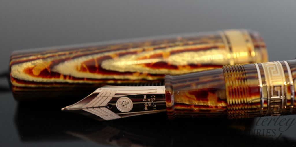 Armando Simoni Club Bologna Extra Arco Brown Celluloid Fountain Pen