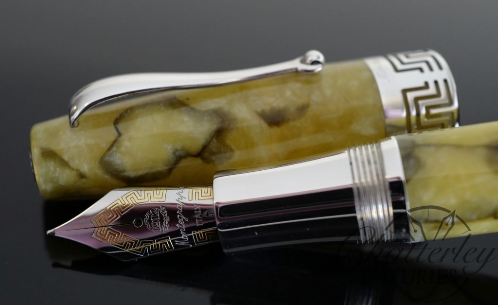 Montegrappa Extra 1930 Marbled Green Fountain Pen