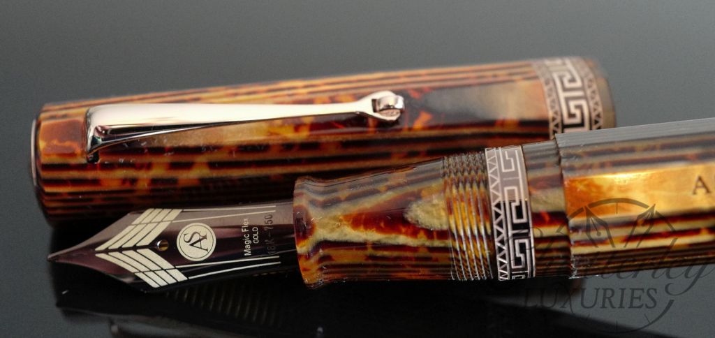 Armando Simoni Il Gladiatore Limited Edition Arco Bronze Fountain Pen