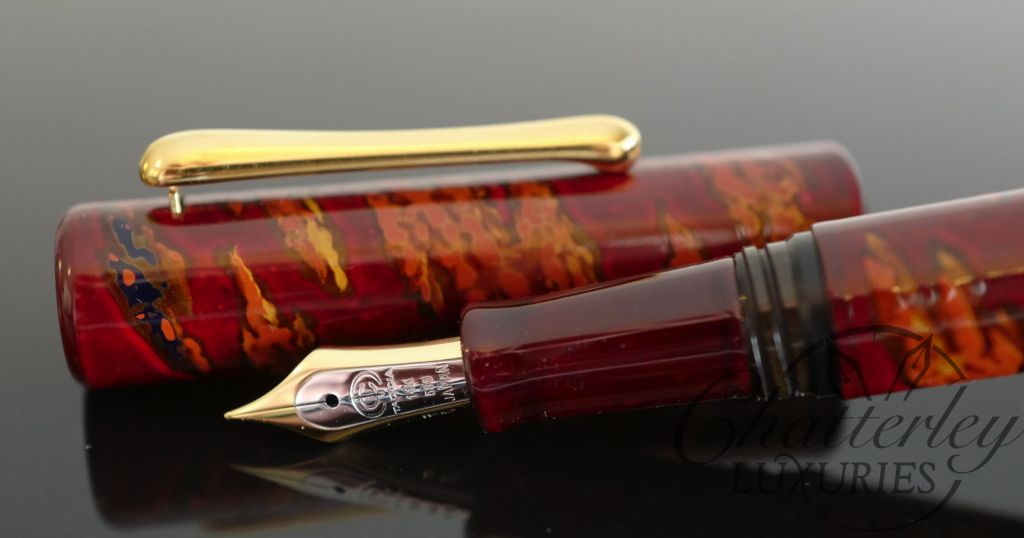 Taccia Artist Proof Yakumo Nuri in Wine Red/Gold Urushi Collection 00/50