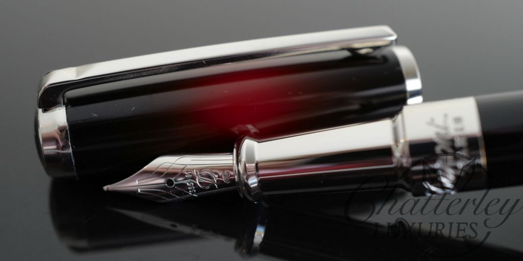 ST Dupont Atelier Line D Mid-Sized Red Sunburst Lacquer Fountain Pen - Palladium