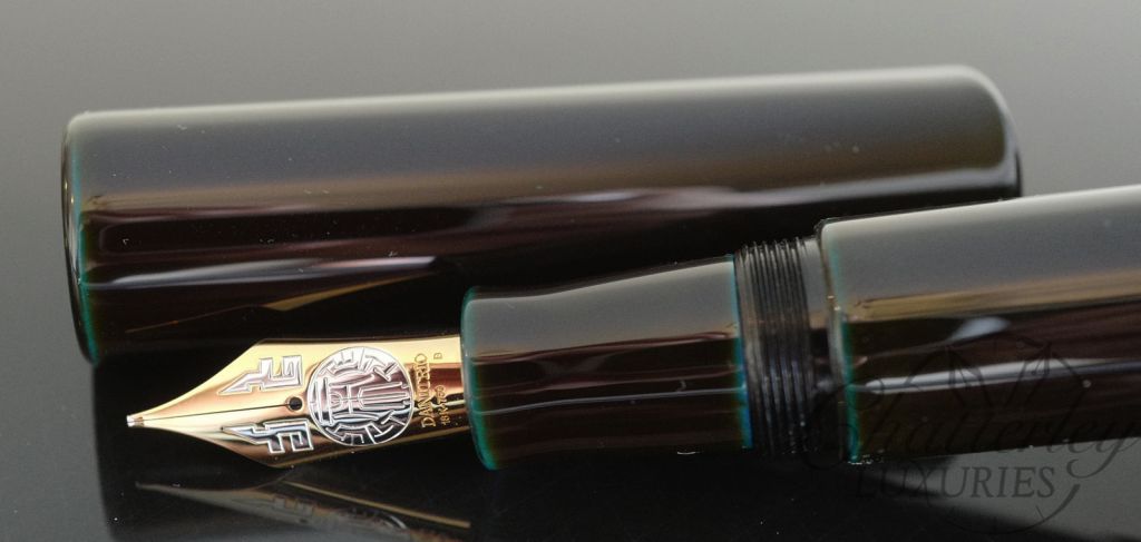 Danitrio Urushi Tame-Nuri Green/Blue on Genkai Fountain Pen