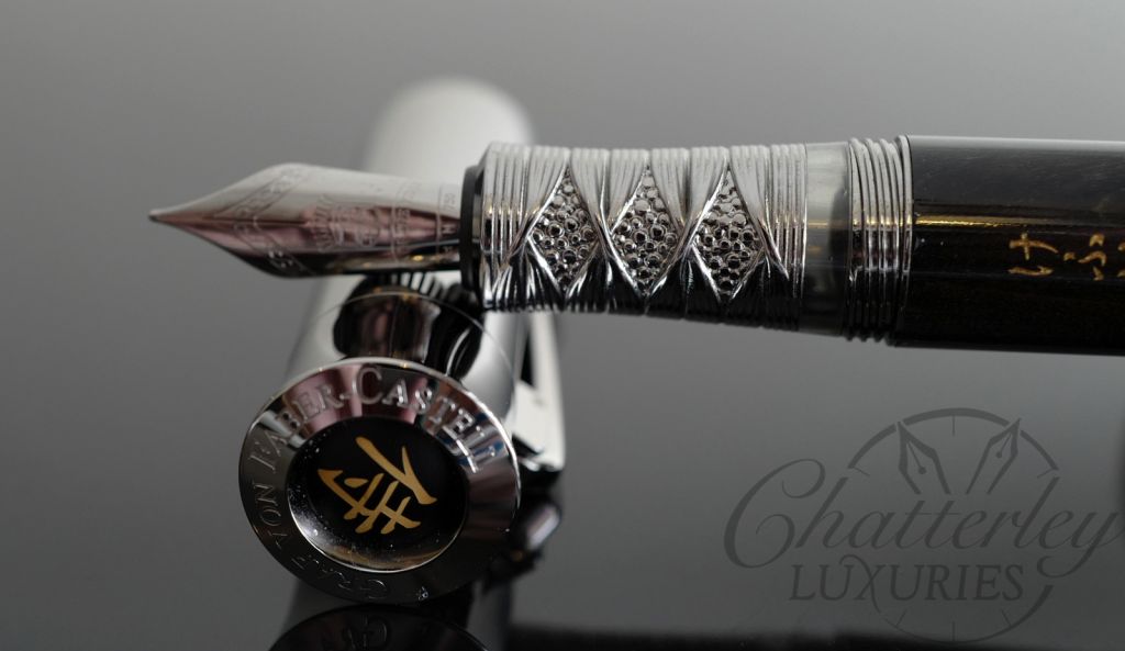 Graf von Faber-Castell Pen of the Year 2019 Samurai Fountain Pen