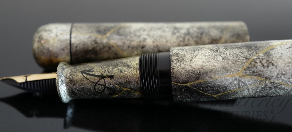 Artus Pen (one off) Silver Foil Fountain Pen - Image 3