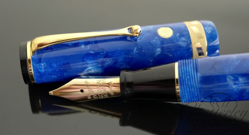 Wahl Eversharp Signature Classic Collection Amalfi Fountain Pen with Gold Trim