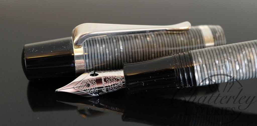 Montegrappa Nazionale Flex Shiny Circles Limited Edition Fountain Pen
