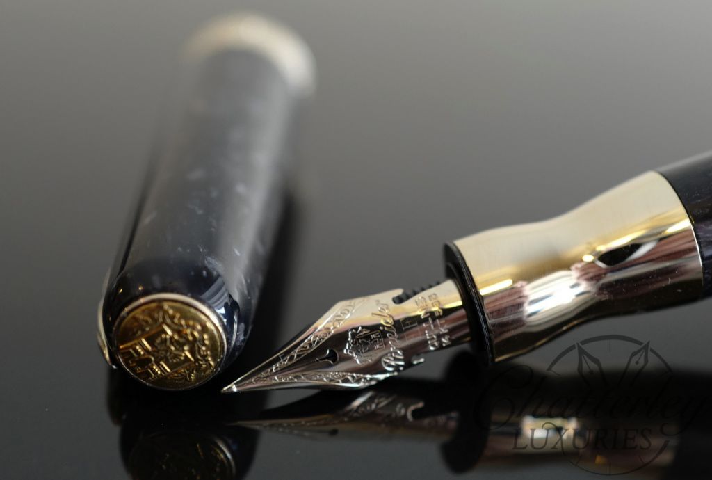 Pineider La Grande Bellezza Charcoal Gray Limited Edition Fountain Pen - Image 3