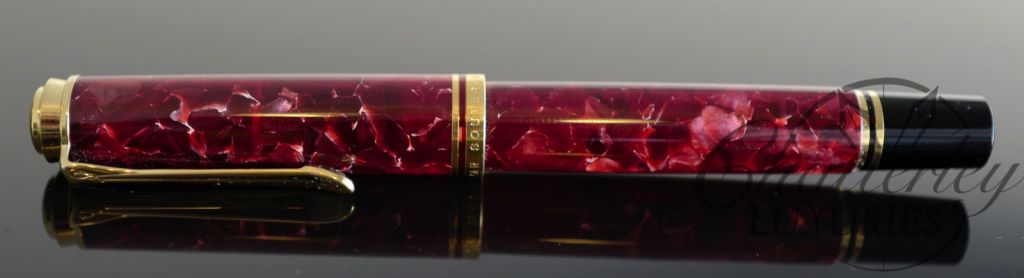 Pelikan M600 Ruby Red Souverän Fountain Pen - Image 2