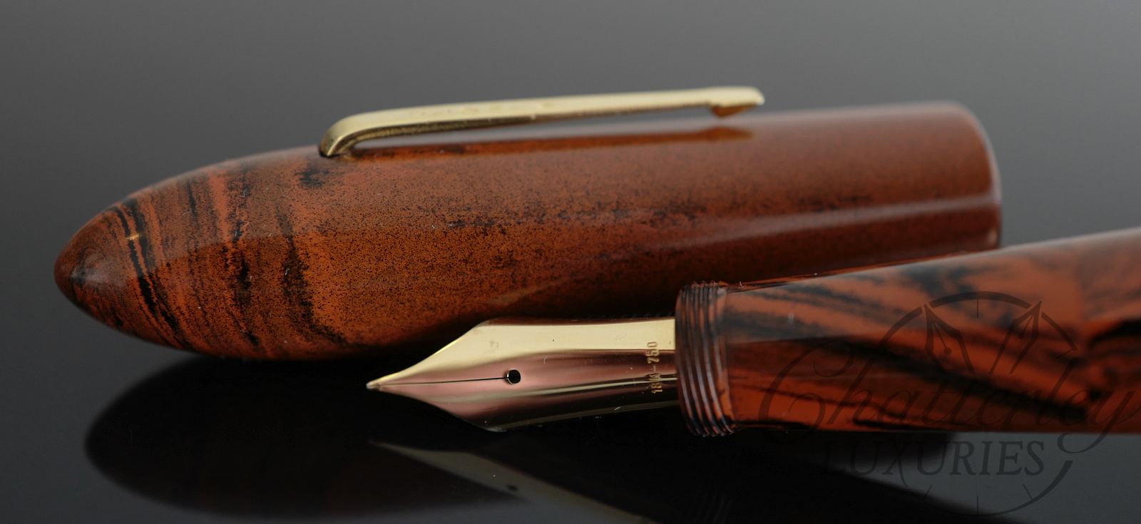 Oldwin Oversized Marbled Ebonite Fountain Pen