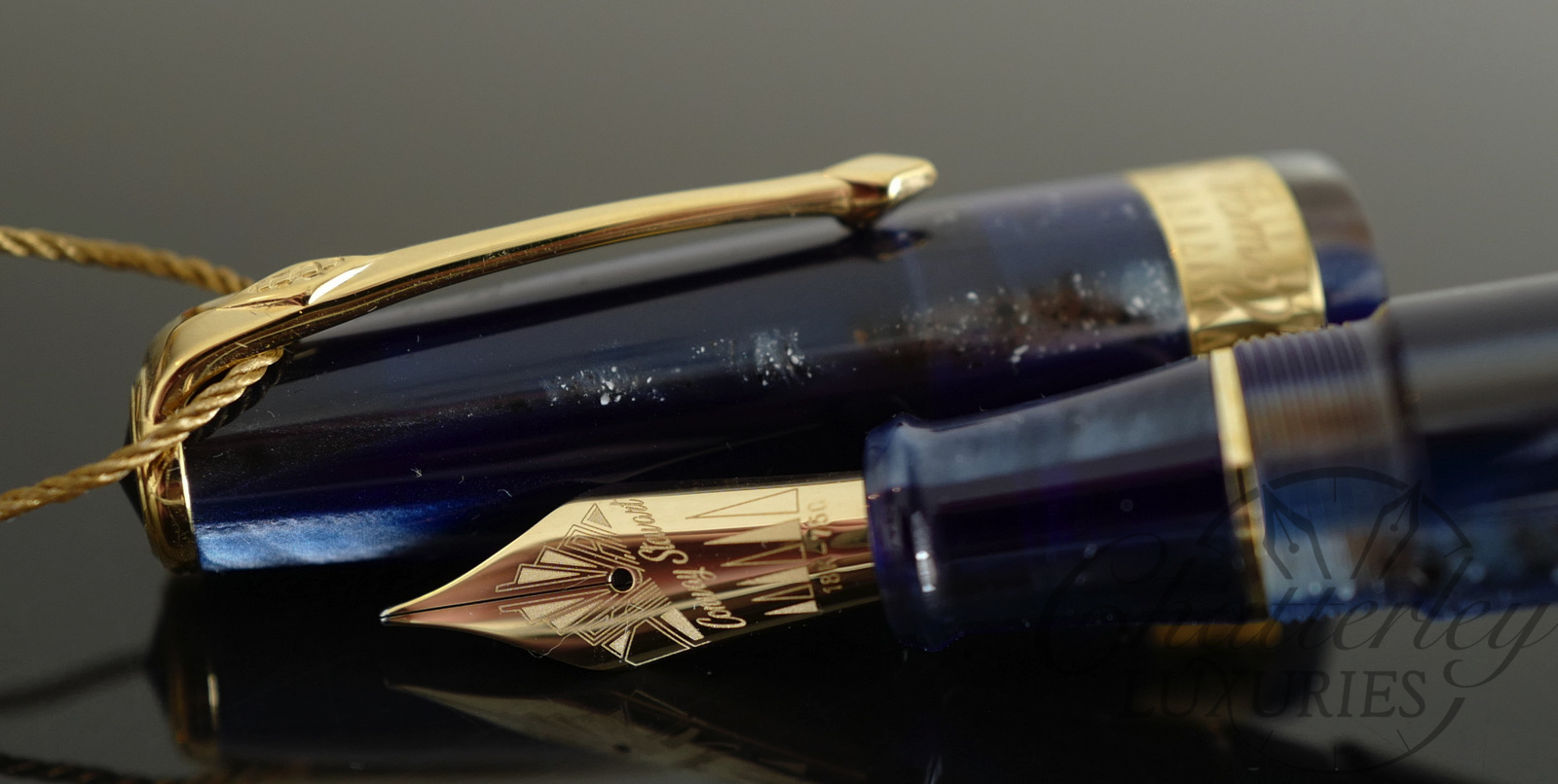 Conway Stewart Model 100 Starry Night Spaghetti Limited Edition Fountain Pen W/18k nib