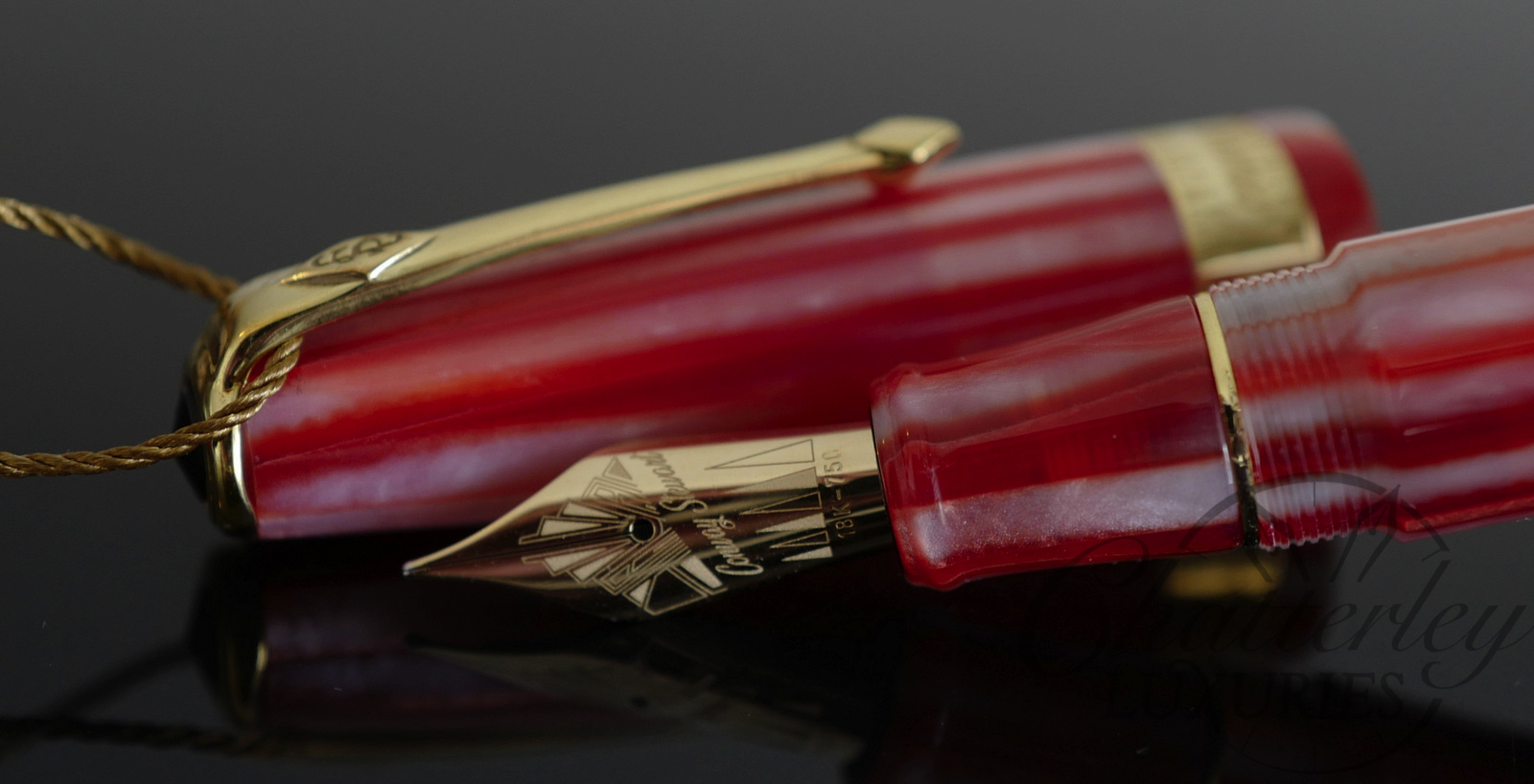 Conway Stewart Model 100 Red Candy Spaghetti Limited Edition Fountain Pen W/18k nib