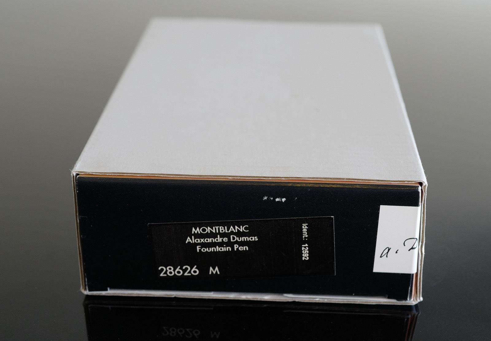 Montblanc Writers Edition Dumas Fountain Pen Sealed (Son Signature)