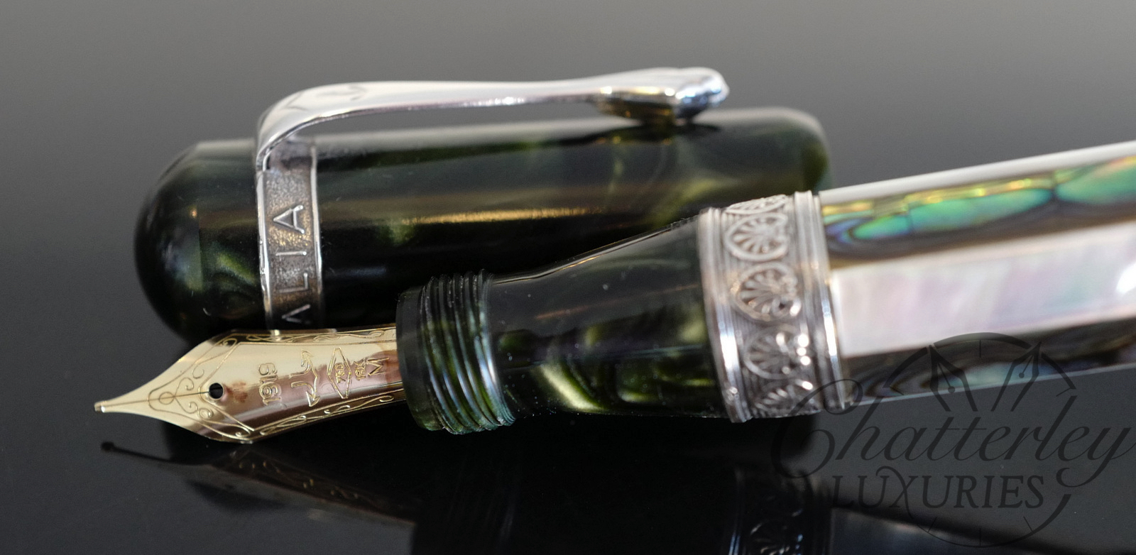 Ancora Amalfi Mother of Pearl Fountain Pen
