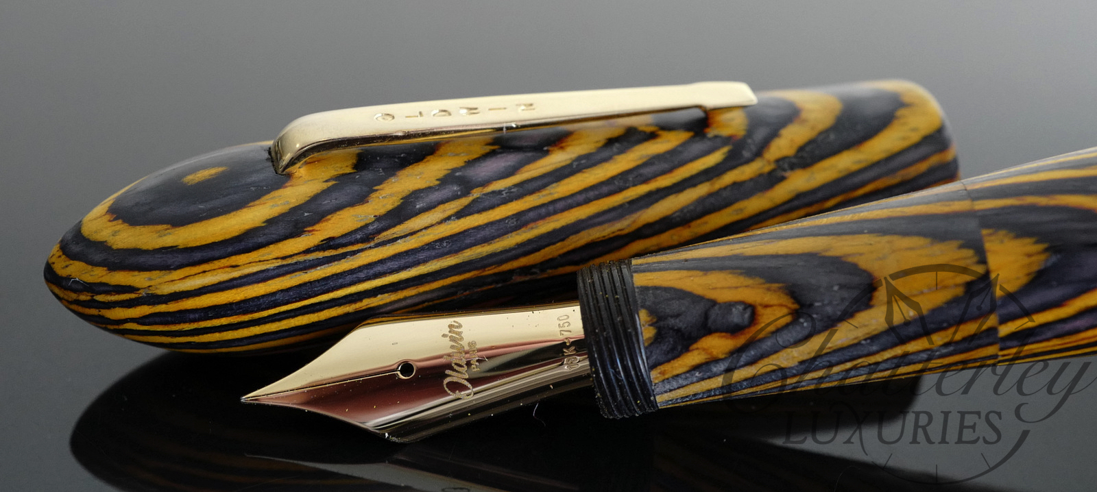 Oldwin "Spina" Wood  Fountain Pen