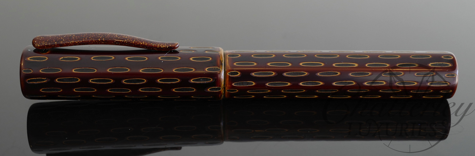 Danitrio Kama-nuri Ki (Yellow) on Sho-Hakkaku (Octagon) Fountain Pen With Painted Clip - Image 2