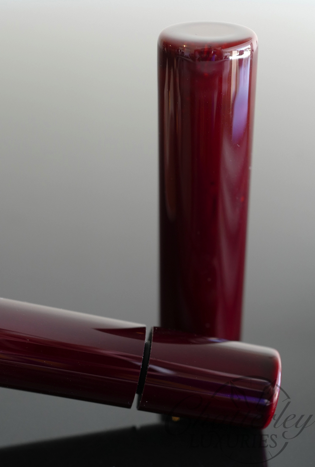 Danitrio Tame-nuri on Shu (Red) on Genkai Fountain Pen - Image 3