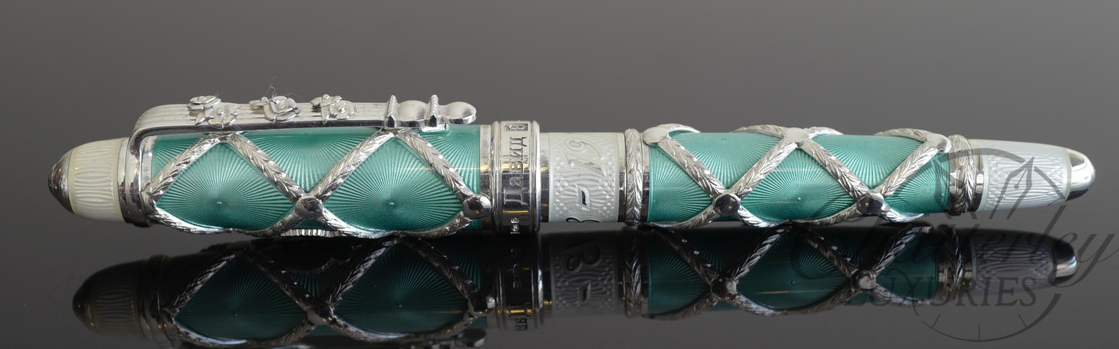 David Oscarson Russian Imperial Seafoam Green Limited Edition 1/8 Fountain Pen - Image 2